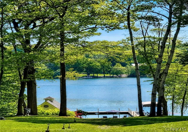 Photo 3 of Sale Pending at 2970 W Lake Rd, Cazenovia, NY 13035 | MLS# S1698874 | Listing updated on 2026-09-09