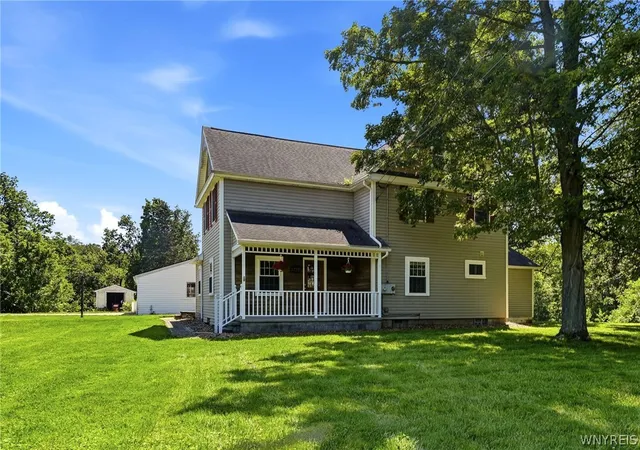 Photo 1 of Sale Pending at 5778 Tonawanda Crk Rd, Lockport, NY 14094 | MLS# B1698976 | Listing updated on 2026-08-06