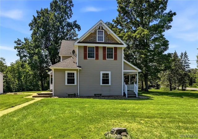 Photo 2 of Sale Pending at 5778 Tonawanda Crk Rd, Lockport, NY 14094 | MLS# B1698976 | Listing updated on 2026-08-06
