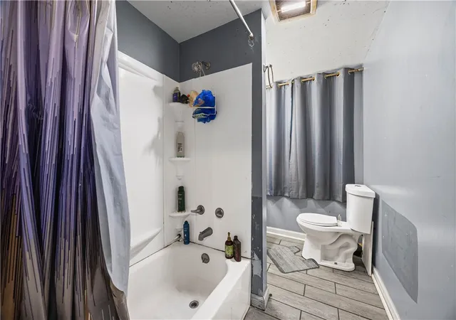 Photo 4 of Multi family home for sale at 294 Clay Ave, Rochester, NY 14613 | MLS# R1699010 | Listing updated on 2026-09-15
