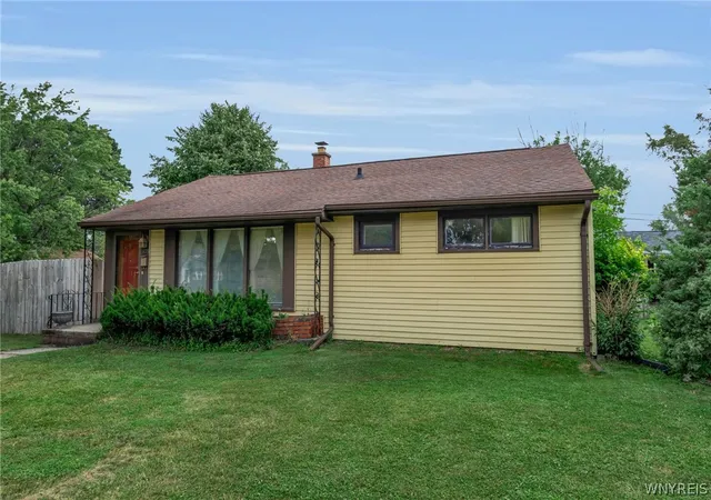 Photo 1 of Sale Pending at 479 Wendel Ave, Buffalo, NY 14223 | MLS# B1698549 | Listing updated on 2026-08-20