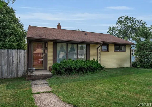 Photo 2 of Sale Pending at 479 Wendel Ave, Buffalo, NY 14223 | MLS# B1698549 | Listing updated on 2026-08-20