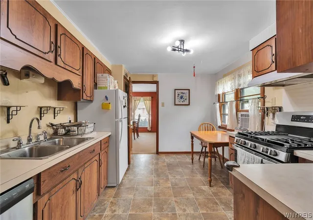 Photo 3 of Sale Pending at 479 Wendel Ave, Buffalo, NY 14223 | MLS# B1698549 | Listing updated on 2026-08-20