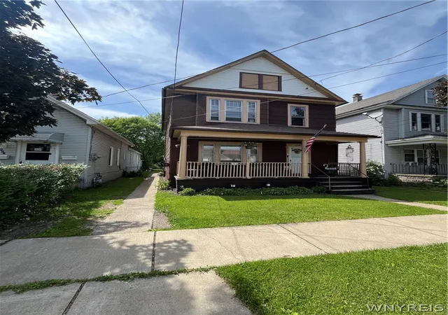 Photo 1 of Sale Pending at 444 Schiller St, Buffalo, NY 14212 | MLS# B1698739 | Listing updated on 2026-09-11