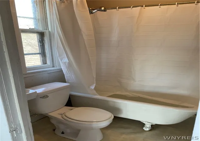 Photo 3 of Sale Pending at 444 Schiller St, Buffalo, NY 14212 | MLS# B1698739 | Listing updated on 2026-09-11