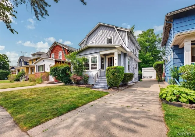 Photo 2 of Sale Pending at 24 Delwood Rd, Buffalo, NY 14217 | MLS# B1699251 | Listing updated on 2026-09-16