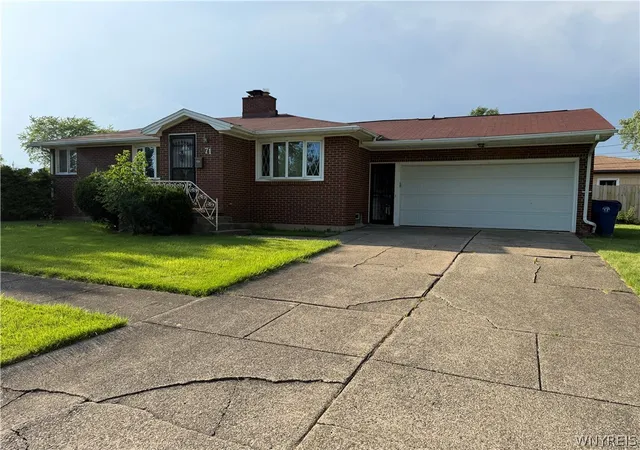 Photo 1 of Sale Pending at 71 Carmen Rd, Buffalo, NY 14226 | MLS# B1698574 | Listing updated on 2026-08-06