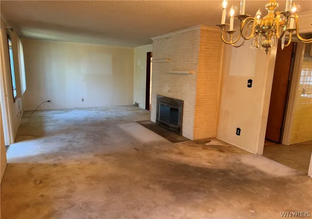 Photo 3 of Sale Pending at 71 Carmen Rd, Buffalo, NY 14226 | MLS# B1698574 | Listing updated on 2026-08-06