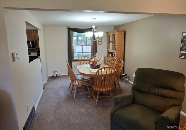 Photo 4 of Sale Pending at 36 Southridge Dr, Buffalo, NY 14224 | MLS# B1698894 | Listing updated on 2026-08-08