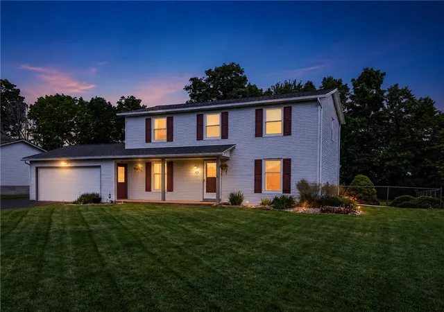 Photo 1 of Sale Pending at 43 Fontana Ln, Rochester, NY 14612 | MLS# R1686855 | Listing updated on 2026-08-08