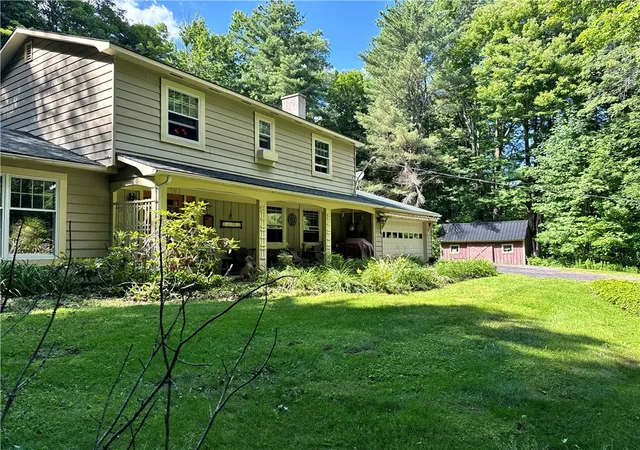 Photo 3 of Sale Pending at 549 Terry Rd, Stamford, NY 12167 | MLS# R1698627 | Listing updated on 2026-08-24