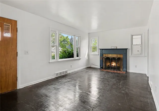 Photo 2 of Sale Pending at 1709 South Ave, Rochester, NY 14620 | MLS# R1699018 | Listing updated on 2026-08-24