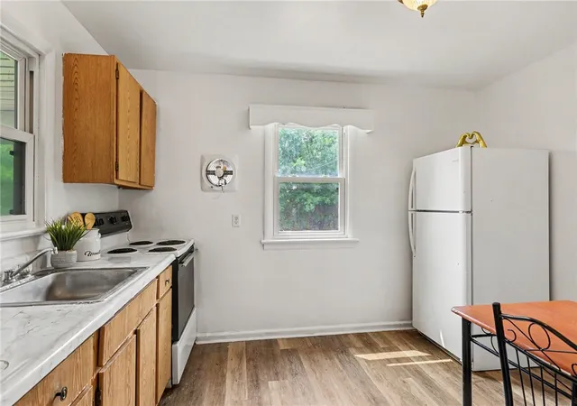 Photo 4 of Sale Pending at 1709 South Ave, Rochester, NY 14620 | MLS# R1699018 | Listing updated on 2026-08-24