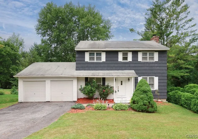 Single family home for sale at 115 Northwood Way, Camillus, NY 13031 | MLS# S1698781