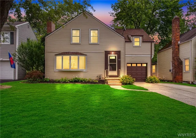 Photo 2 of Sale Pending at 152 Bernhardt Dr, Buffalo, NY 14226 | MLS# B1698838 | Listing updated on 2026-08-18