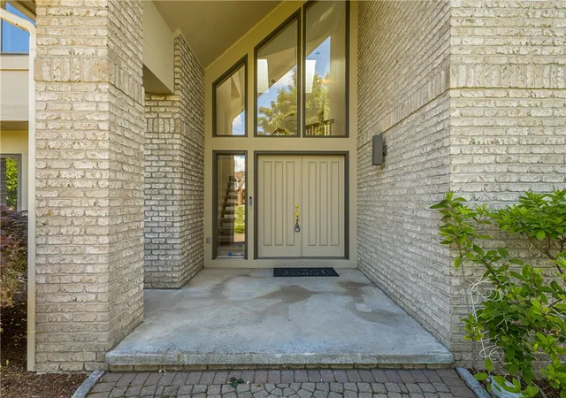Photo 3 of Sale Pending at 61 Sutton Point, Pittsford, NY 14534 | MLS# R1699560 | Listing updated on 2026-08-10