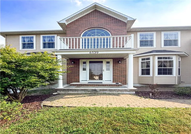 Photo 2 of Single family home for sale at 6139 Thunderhead Ln, Jamesville, NY 13078 | MLS# R1698832 | Listing updated on 2026-09-11