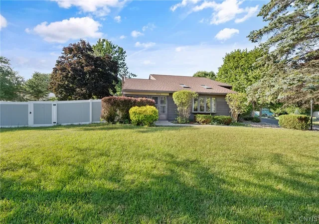 Photo 2 of Sale Pending at 8376 Zenith Dr, Baldwinsville, NY 13027 | MLS# S1685536 | Listing updated on 2026-08-07