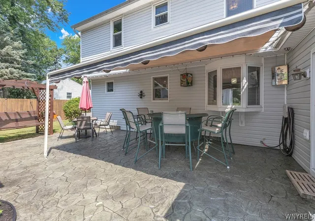Photo 2 of Sale Pending at 10875 Howe Rd, Clarence, NY 14031 | MLS# B1699448 | Listing updated on 2026-09-07