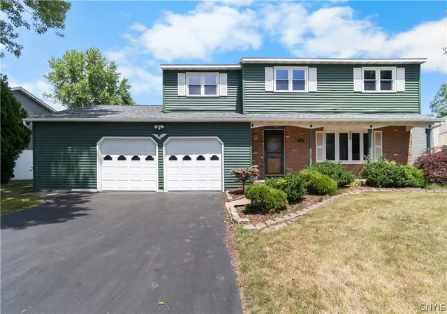 Photo 1 of Sale Pending at 5321 Amalfi Dr, Clay, NY 13041 | MLS# S1699787 | Listing updated on 2026-08-28
