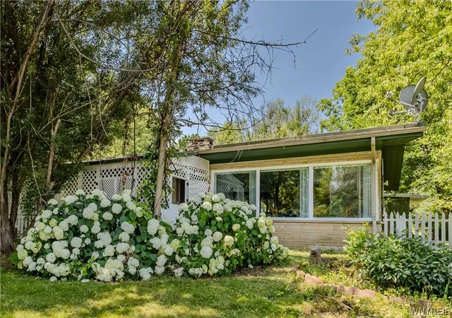 Photo 3 of Single family home for sale at 2811 Chautauqua Ave, Ashville, NY 14710 | MLS# B1699418 | Listing updated on 2026-08-17