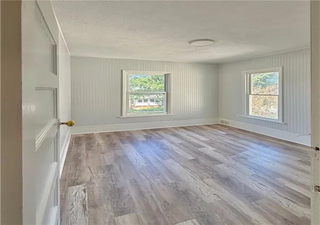 Listing Photo 4 - Condo for sale in building located at 177 Alameda St, Rochester, NY 14613