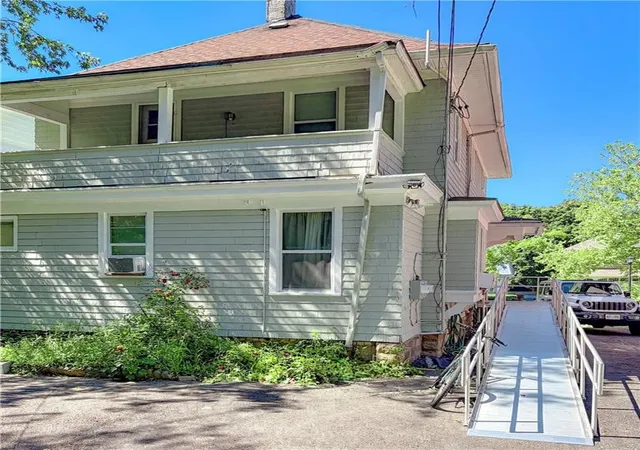Photo 2 of Sale Pending at 183 Alameda St, Rochester, NY 14613 | MLS# R1699902 | Listing updated on 2026-08-06
