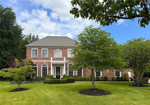 Photo 1 of Single family home for sale at 178 Golden Pheasant Dr, Getzville, NY 14068 | MLS# B1692793 | Listing updated on 2026-08-21