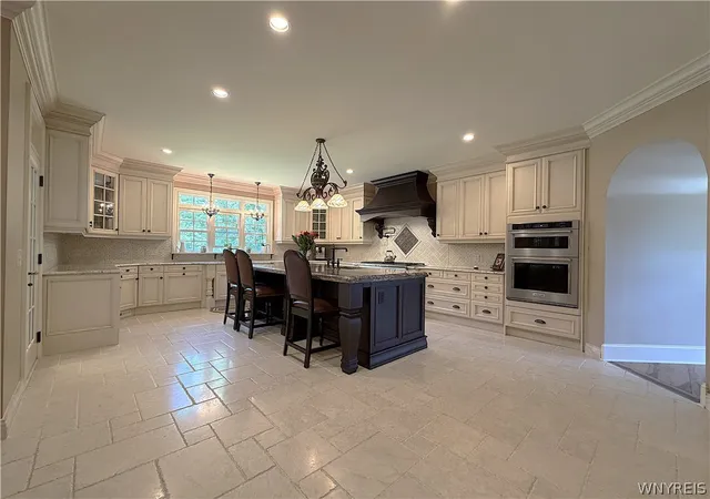 Photo 2 of Single family home for sale at 178 Golden Pheasant Dr, Getzville, NY 14068 | MLS# B1692793 | Listing updated on 2026-08-21