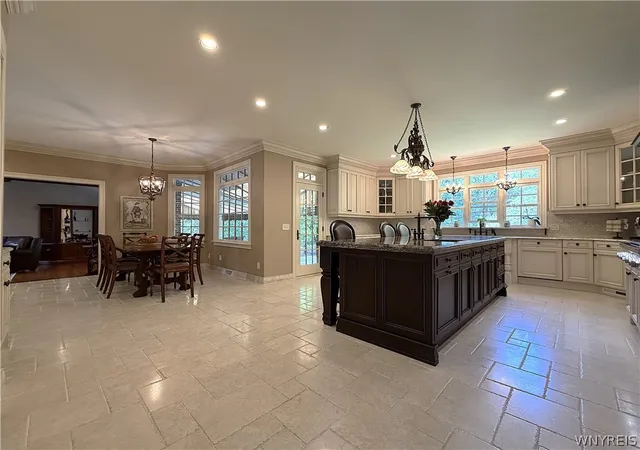 Photo 3 of Single family home for sale at 178 Golden Pheasant Dr, Getzville, NY 14068 | MLS# B1692793 | Listing updated on 2026-08-21