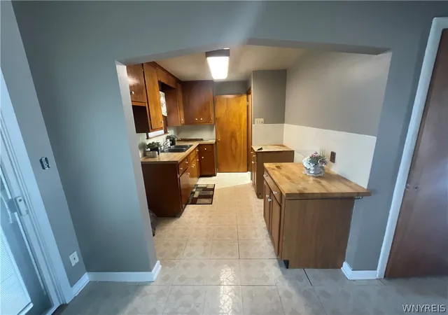 Photo 3 of Sale Pending at 1212 90th Street, Niagara Falls, NY 14304 | MLS# B1699748 | Listing updated on 2026-08-31