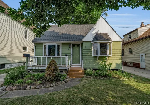 Photo 2 of Sale Pending at 42 Tindle Ave, Buffalo, NY 14224 | MLS# B1699966 | Listing updated on 2026-08-11