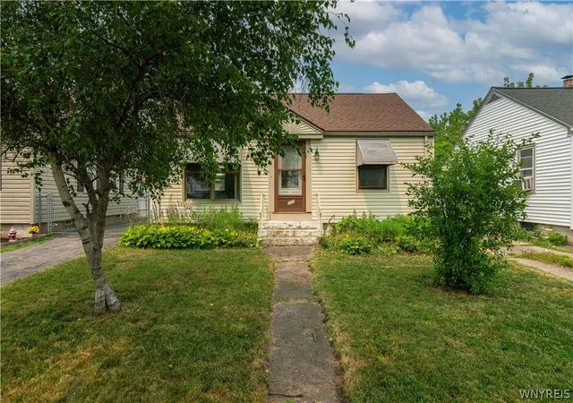 Photo 1 of Sale Pending at 358 Taunton Pl, Buffalo, NY 14216 | MLS# B1700047 | Listing updated on 2026-09-08