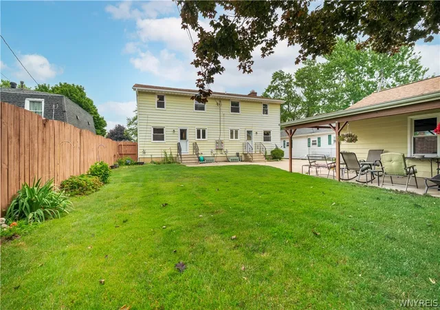 Photo 2 of Sale Pending at 116 Tennyson Ter, Buffalo, NY 14221 | MLS# B1700134 | Listing updated on 2026-08-18