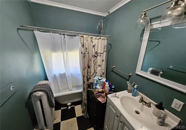 Photo 3 of Sale Pending at 123 Stinard Ave, Syracuse, NY 13207 | MLS# B1700161 | Listing updated on 2026-09-15