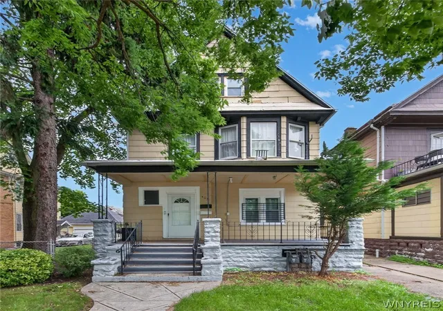Photo 2 of Multi family home for sale at 400 Winslow Ave, Buffalo, NY 14211 | MLS# B1700240 | Listing updated on 2026-08-20