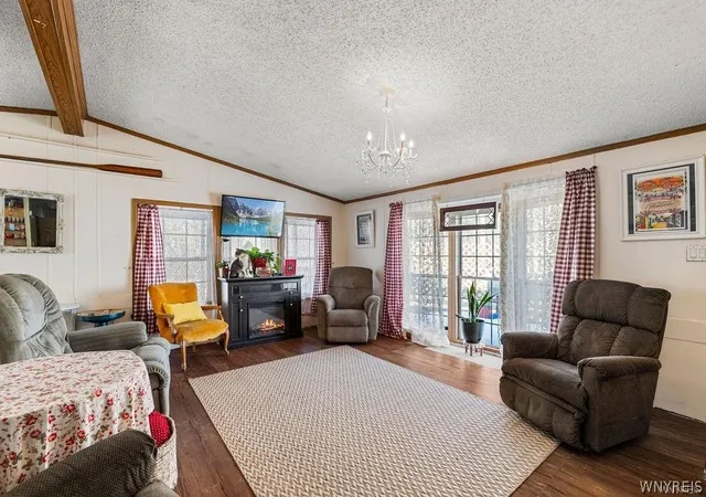 Photo 4 of Sale Pending at 1407 Breeze Way E, Appleton, NY 14008 | MLS# B1700049 | Listing updated on 2026-08-07