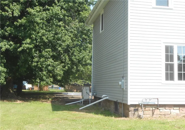 Photo 2 of Sale Pending at 219 Ingersoll St, Albion, NY 14411 | MLS# R1700167 | Listing updated on 2026-08-10