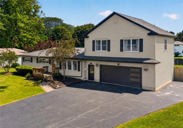 Photo 1 of Sale Pending at 91 Kirkland Dr, Webster, NY 14580 | MLS# R1699063 | Listing updated on 2026-08-13