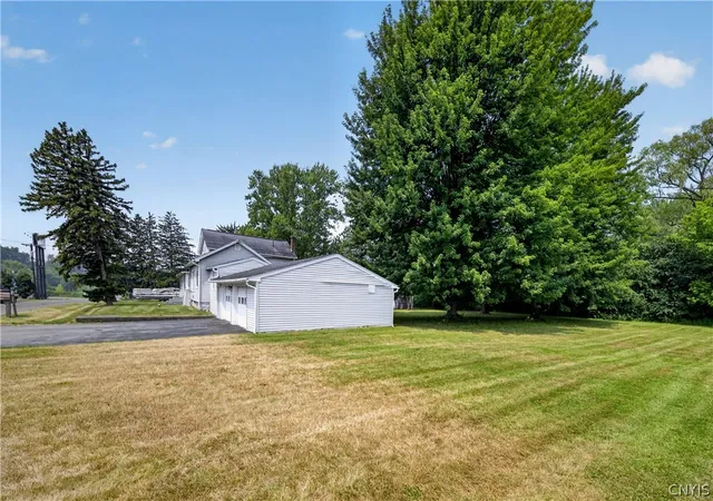 Photo 3 of Sale Pending at 5837 Tuller Rd, Cicero, NY 13039 | MLS# S1699396 | Listing updated on 2026-09-11