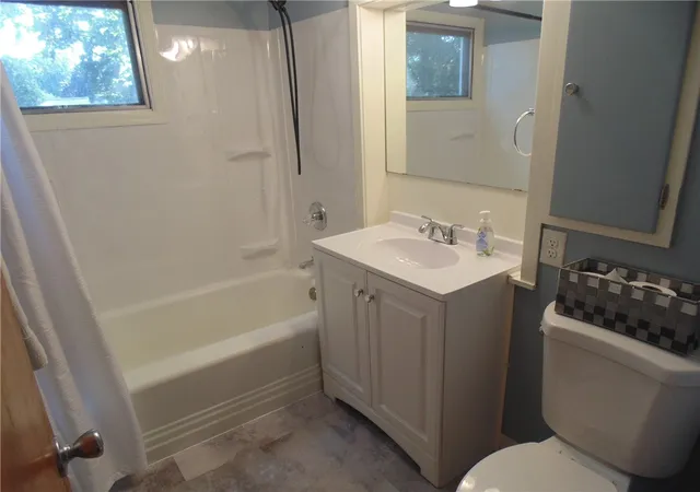 Photo 4 of Sale Pending at 10 San Mateo Rd, Rochester, NY 14624 | MLS# R1700317 | Listing updated on 2026-09-02
