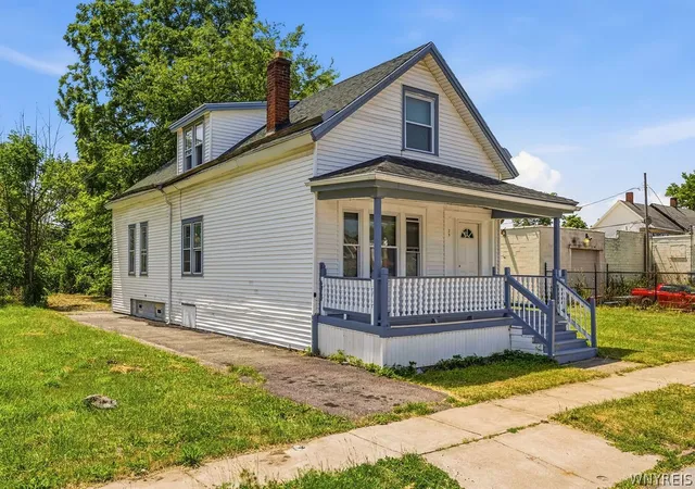 Photo 3 of Sale Pending at 23 Cayuga St, Buffalo, NY 14211 | MLS# B1699675 | Listing updated on 2026-08-04