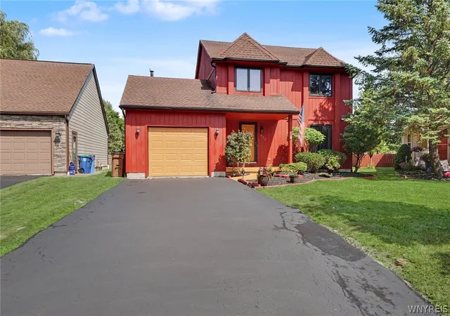 Photo 3 of Sale Pending at 773 Robin Rd, Buffalo, NY 14228 | MLS# B1699261 | Listing updated on 2026-08-10