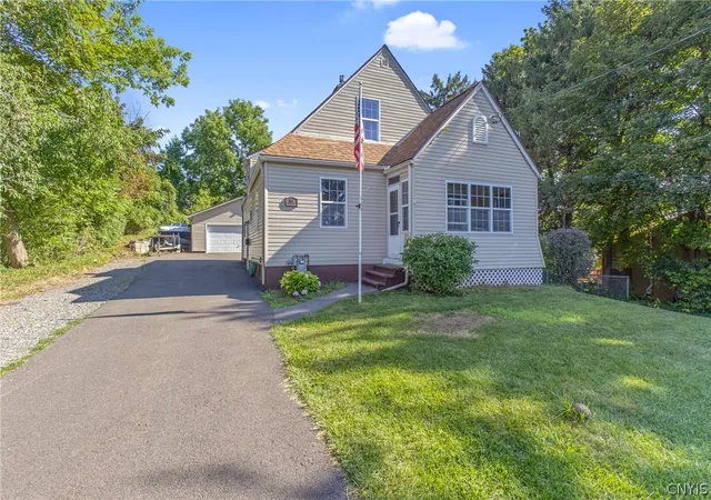 Photo 3 of Sale Pending at 200 Knapp Rd, Syracuse, NY 13219 | MLS# S1696278 | Listing updated on 2026-08-05