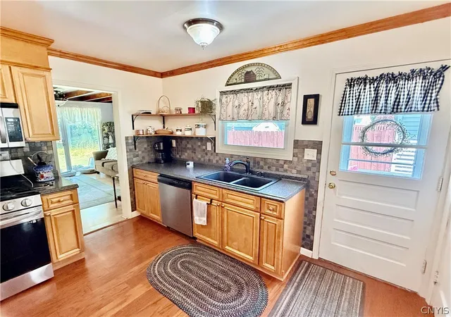 Photo 3 of Sale Pending at 905 Gould Pl, Rome, NY 13440 | MLS# S1700137 | Listing updated on 2026-09-12
