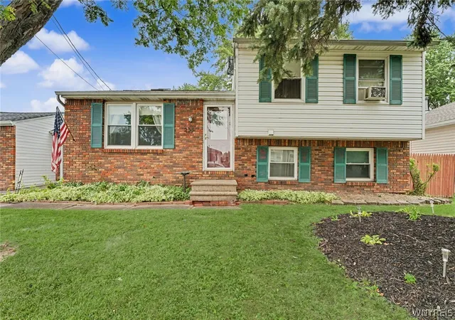 Photo 1 of Sale Pending at 233 Dean Rd, Depew, NY 14043 | MLS# B1699327 | Listing updated on 2026-08-10