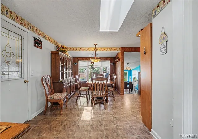 Photo 4 of Sale Pending at 233 Dean Rd, Depew, NY 14043 | MLS# B1699327 | Listing updated on 2026-08-10