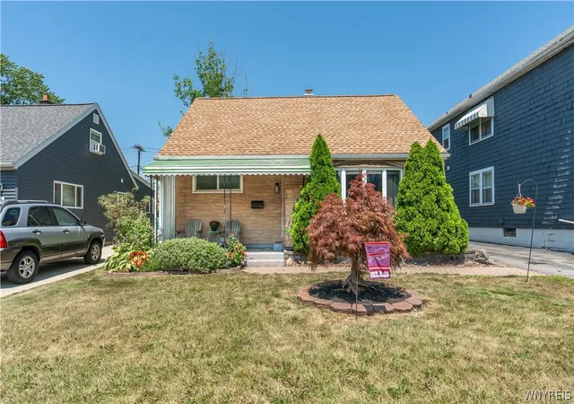 Photo 1 of Sale Pending at 153 Eiseman Ave, Buffalo, NY 14217 | MLS# B1700125 | Listing updated on 2026-08-20