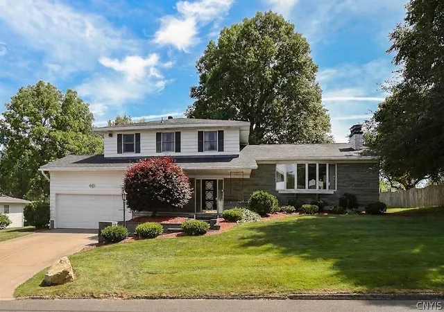 Photo 1 of Sale Pending at 42 S Pollard Dr, Fulton, NY 13069 | MLS# S1699949 | Listing updated on 2026-09-08