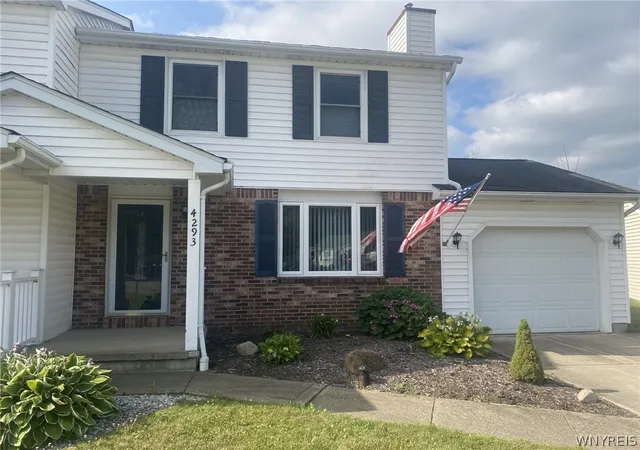 Photo 1 of Single family home for sale at 4293 Twilight Ln, Hamburg, NY 14075 | MLS# B1692842 | Listing updated on 2026-09-14